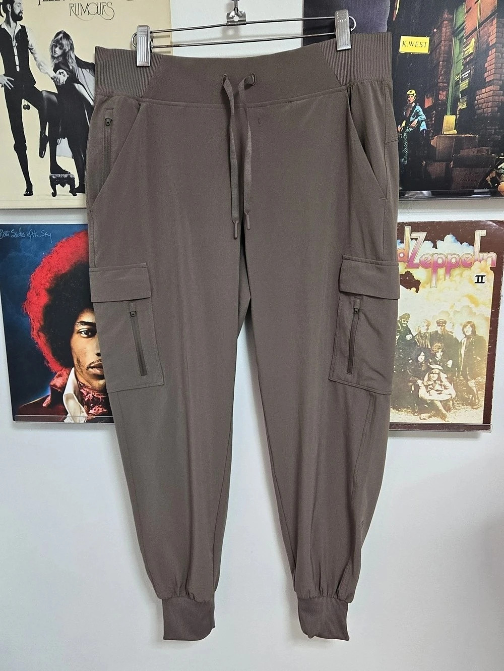 all in motion Cargo Jogger Pants in Brown Size Medium Like New